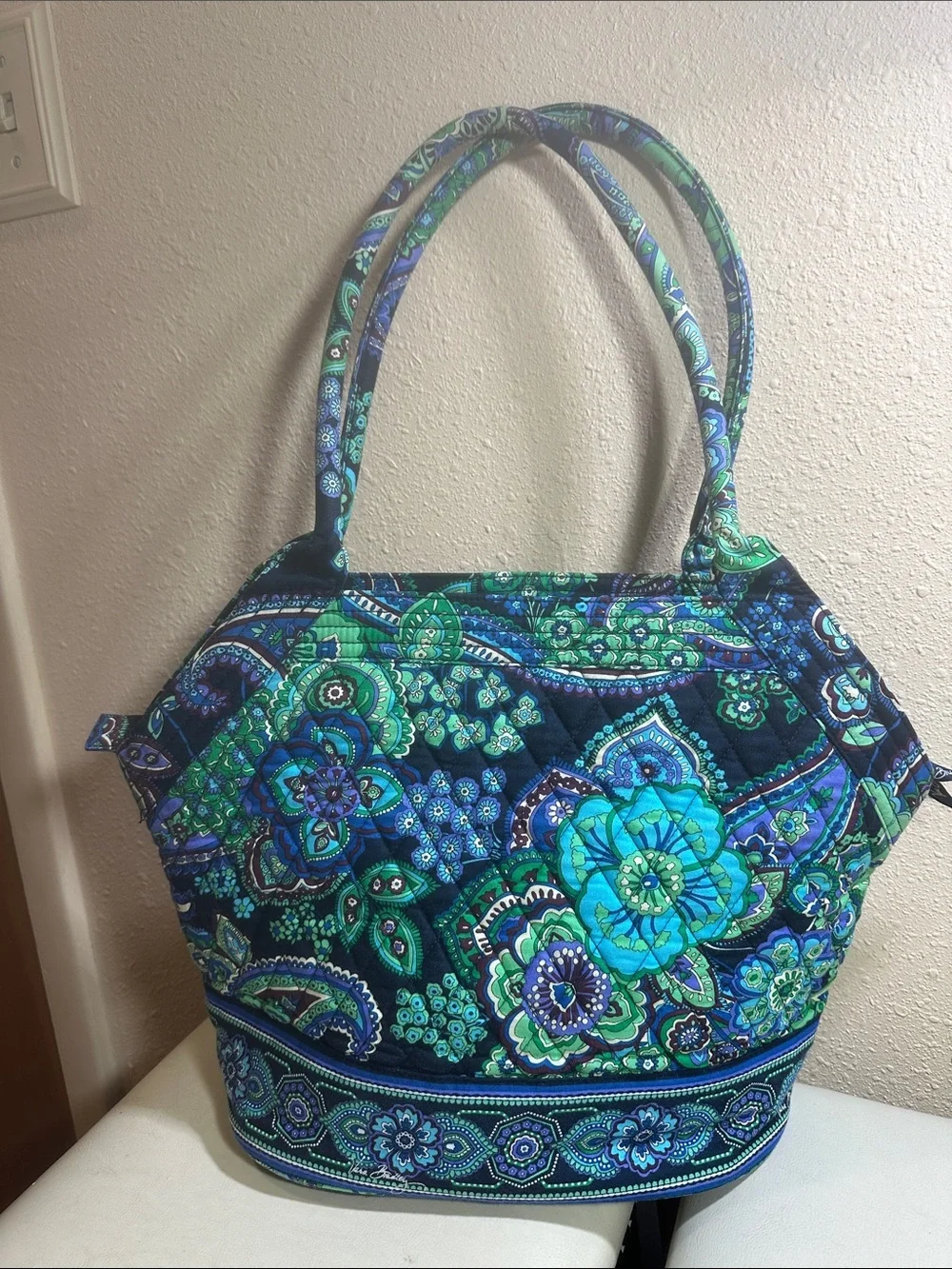 Vera Bradley tote -RETIRED